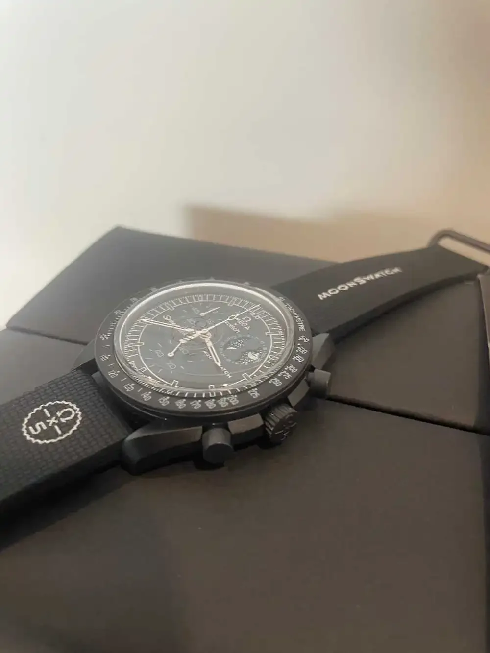 NWOT Swatch x Omega MISSION TO THE MOONPHASE Men's NEW MOON Black Watch